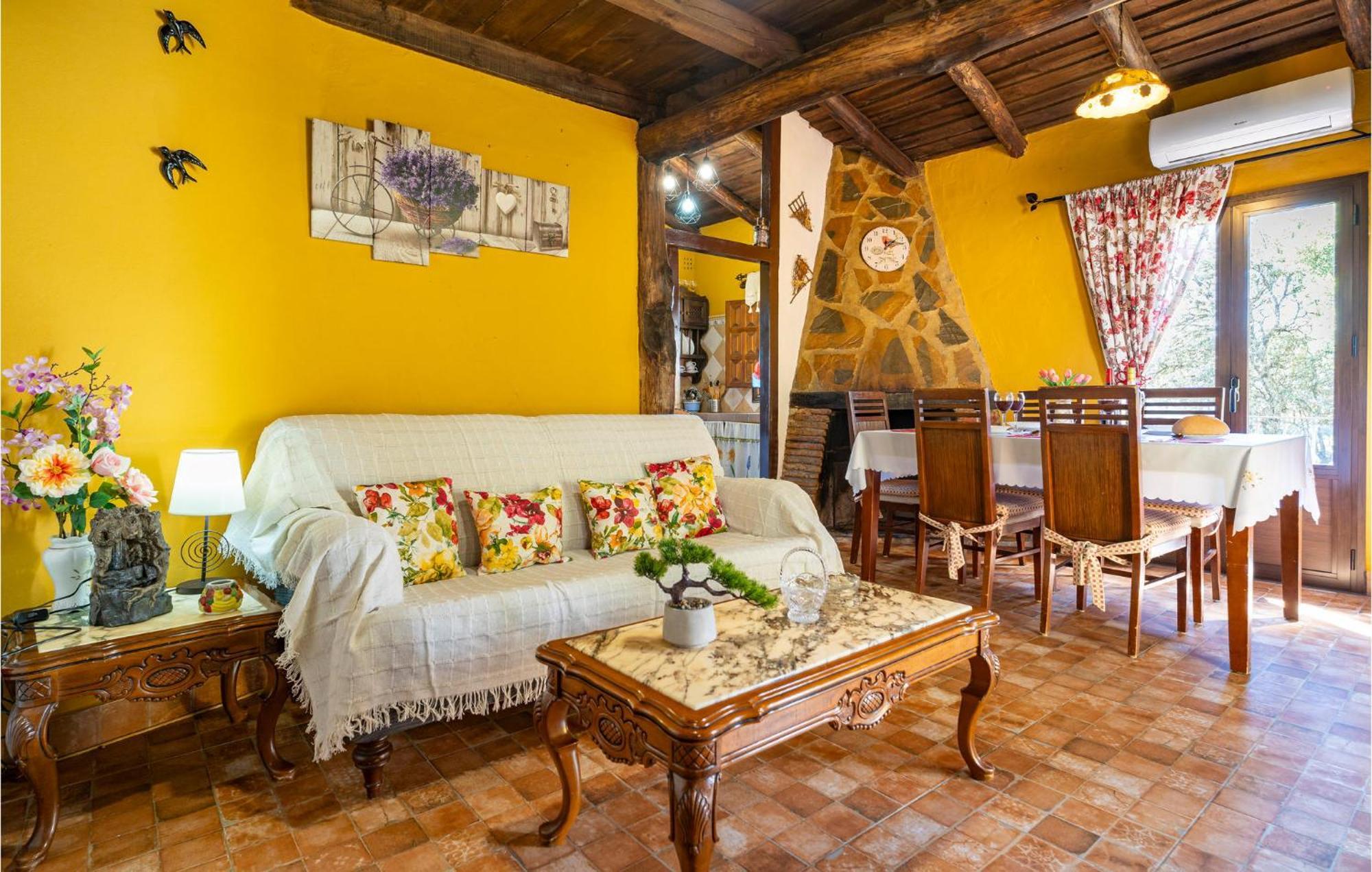 Amazing Cottage In Algatocin With Kitchen Exterior photo